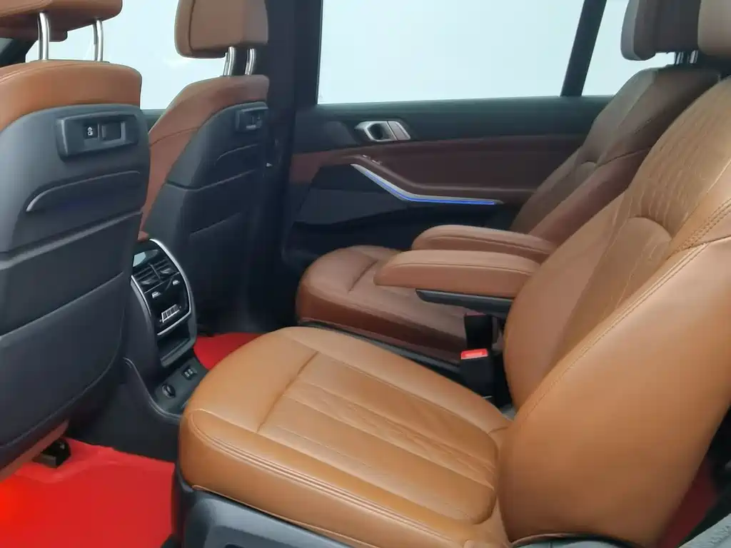 BMW X7 2022 xDrive40i Exclusive Luxury Package купить на сайте DeffCars