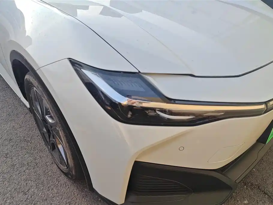 Toyota bZ3 2024 517km Elite PRO купить на сайте DeffCars