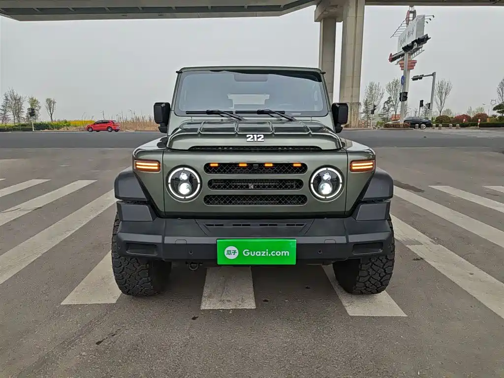 212 T01 2024 2.0T Mechanic купить на сайте DeffCars