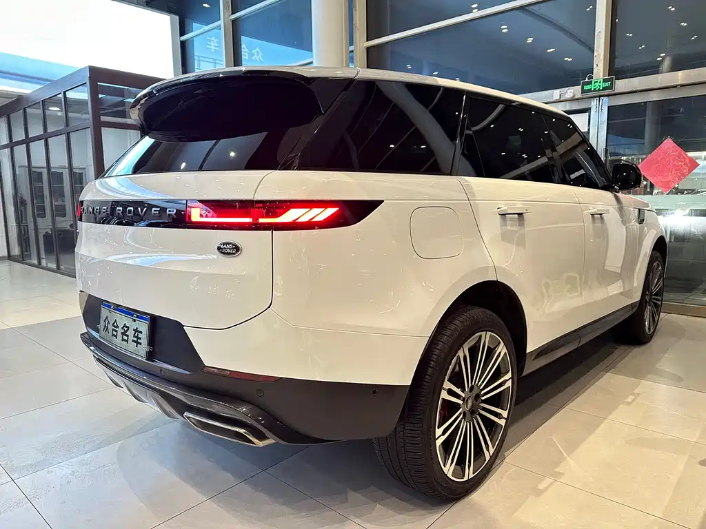 Range Rover Sport 2024 360PS S купить на сайте DeffCars