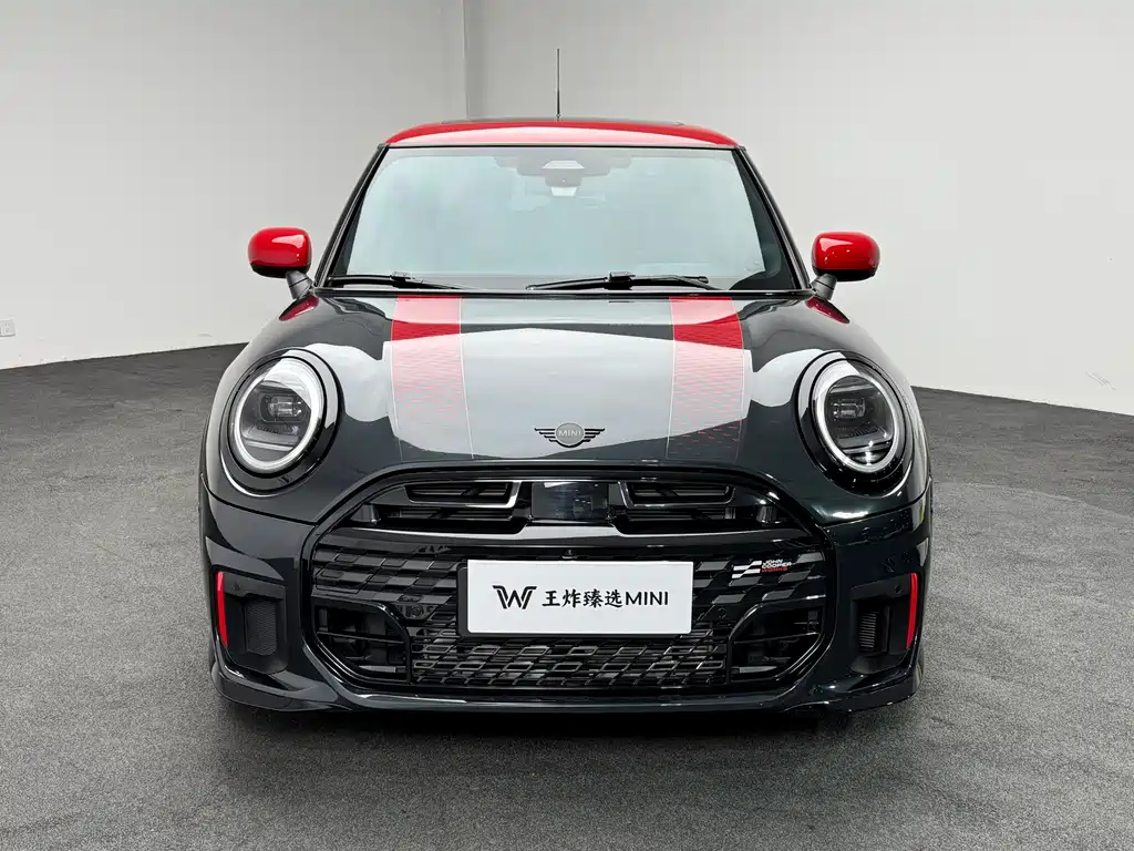 MINI JCW 2025 JOHN COOPER WORKS купить на сайте DeffCars