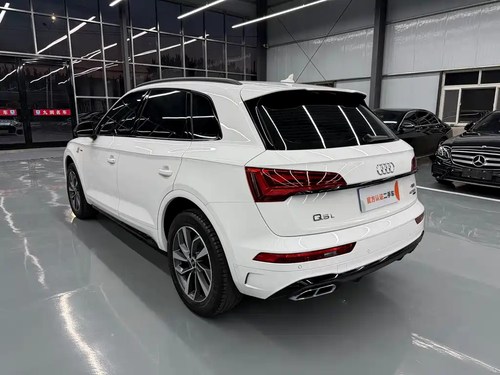Audi Q5L 2023 40T luxury and dynamic model купить на сайте DeffCars
