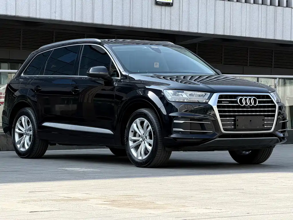 Audi Q7 2019 55 TFSI Technology купить на сайте DeffCars