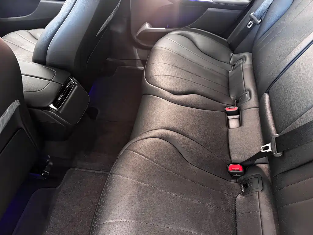 Mercedes-Benz EQE 2025 500 4MATIC Pioneer Edition купить на сайте DeffCars