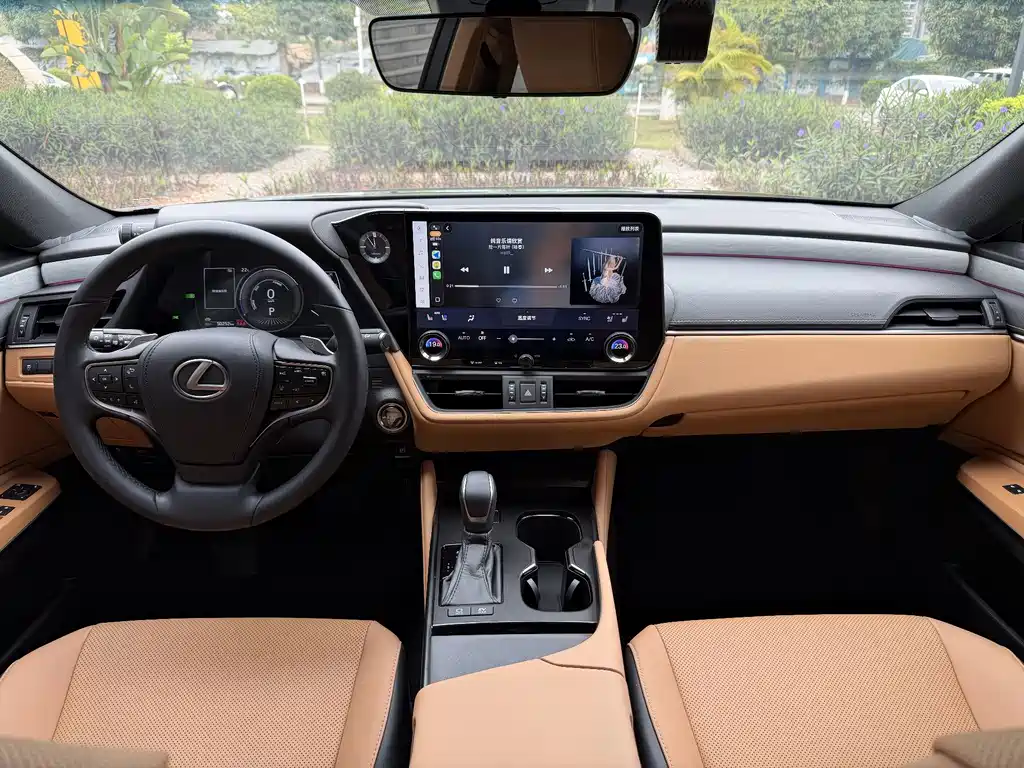 Lexus ES 2025 300h Premium Edition купить на сайте DeffCars