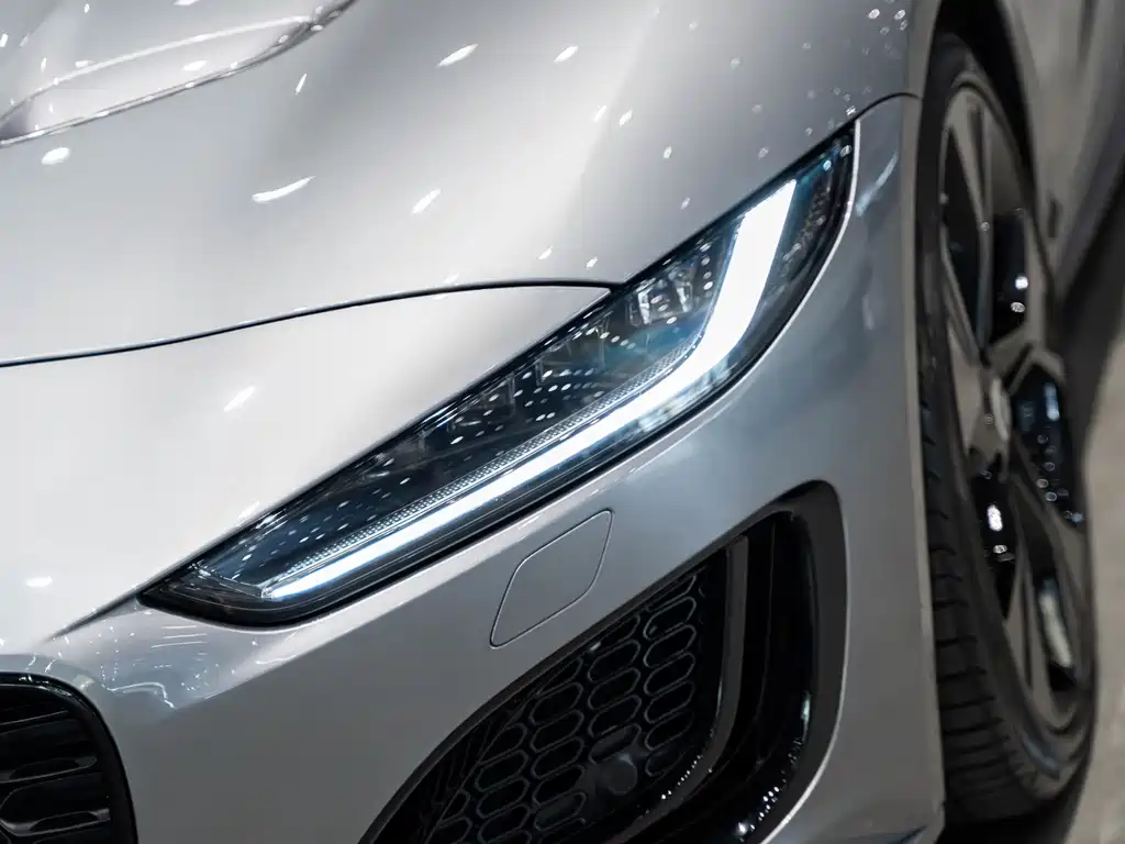 Jaguar F-TYPE 2024 P300 75th Anniversary Collection Hardtop Edition купить на сайте DeffCars