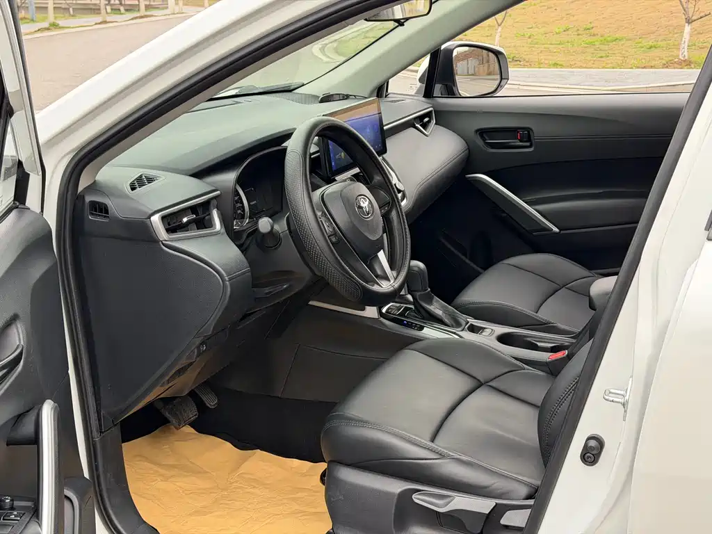 Fenglanda 2023 2.0L CVT Elite Edition купить на сайте DeffCars