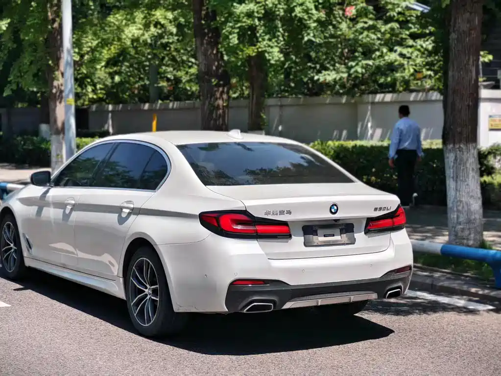 BMW 5 Series 2021 525Li M Sports Package купить на сайте DeffCars