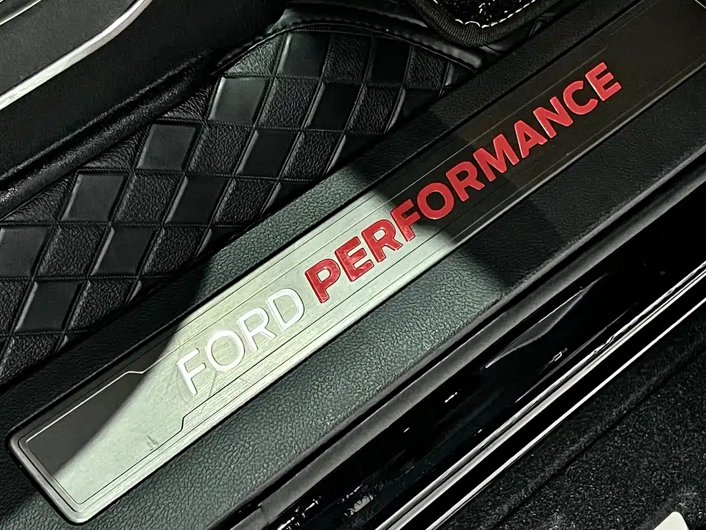 Ford F-150 Raptor 2023 3.5T Raptor купить на сайте DeffCars