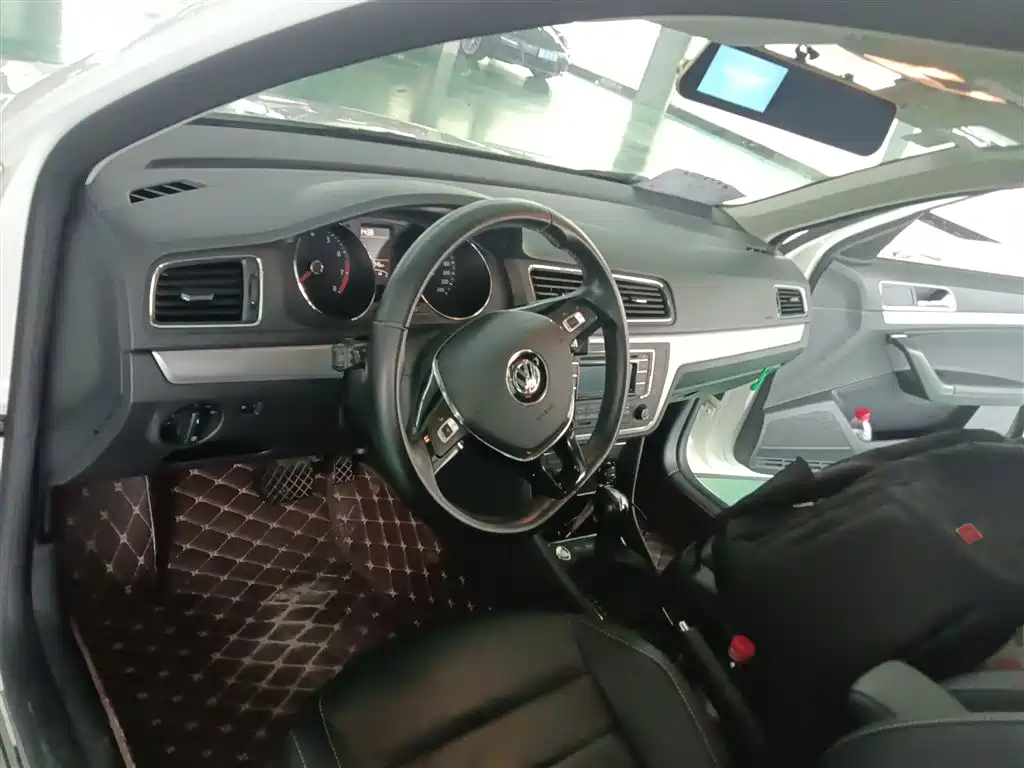 Langxing 2017 180TSI DSG Comfort Edition купить на сайте DeffCars