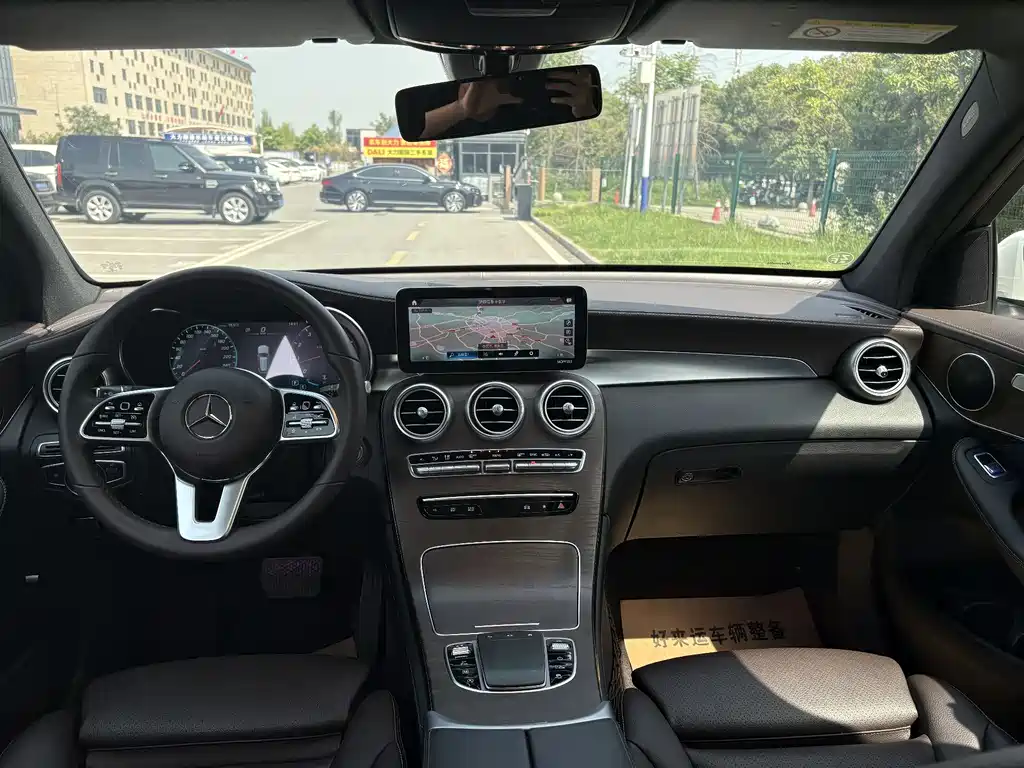 Mercedes-Benz GLC 2020 GLC 260 L 4MATIC luxury model купить на сайте DeffCars