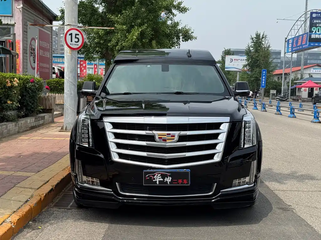 Escalade 2017 6.2L ESV Platinum Edition Extended Model купить на сайте DeffCars