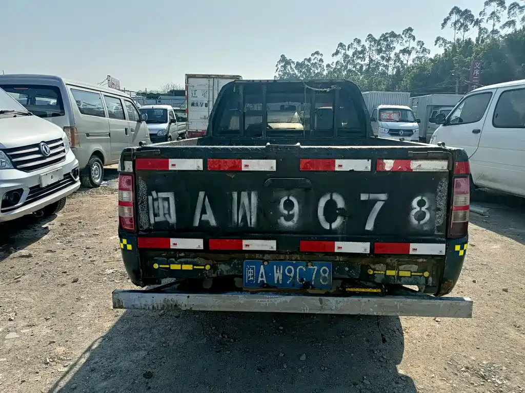 Baodian 2016 2.8T new value-for-money diesel two-wheel drive extended cargo basic model JX493ZLQ4F купить на сайте DeffCars