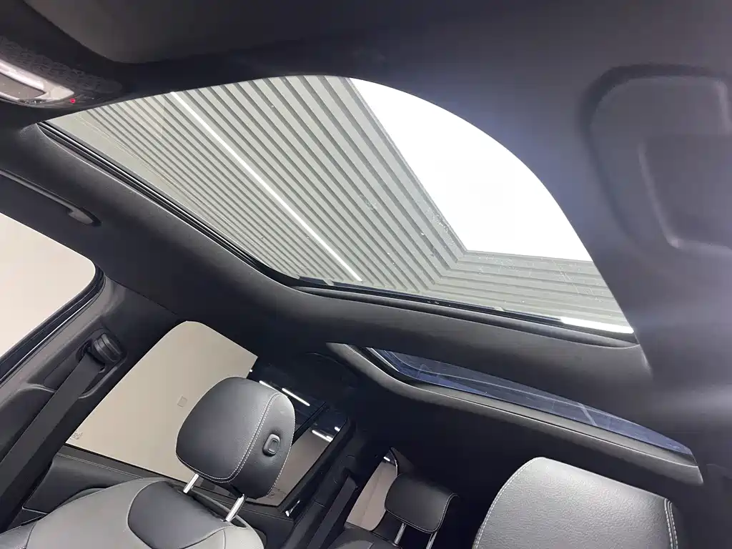 Mercedes-Benz GLB AMG 2021 AMG GLB 35 4MATIC купить на сайте DeffCars