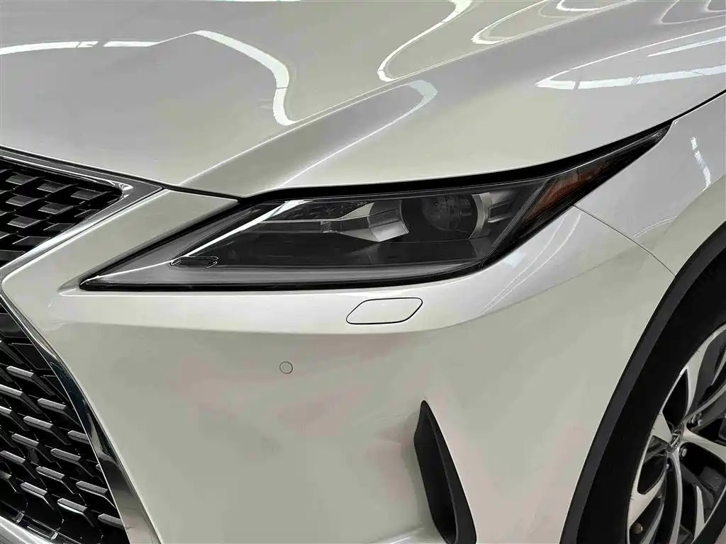 Lexus RX 2020 facelift 300 two-wheel drive elite version купить на сайте DeffCars