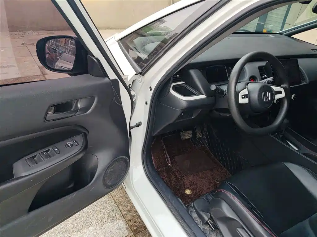 Fit 2023 1.5L CVT Trendy Edition купить на сайте DeffCars