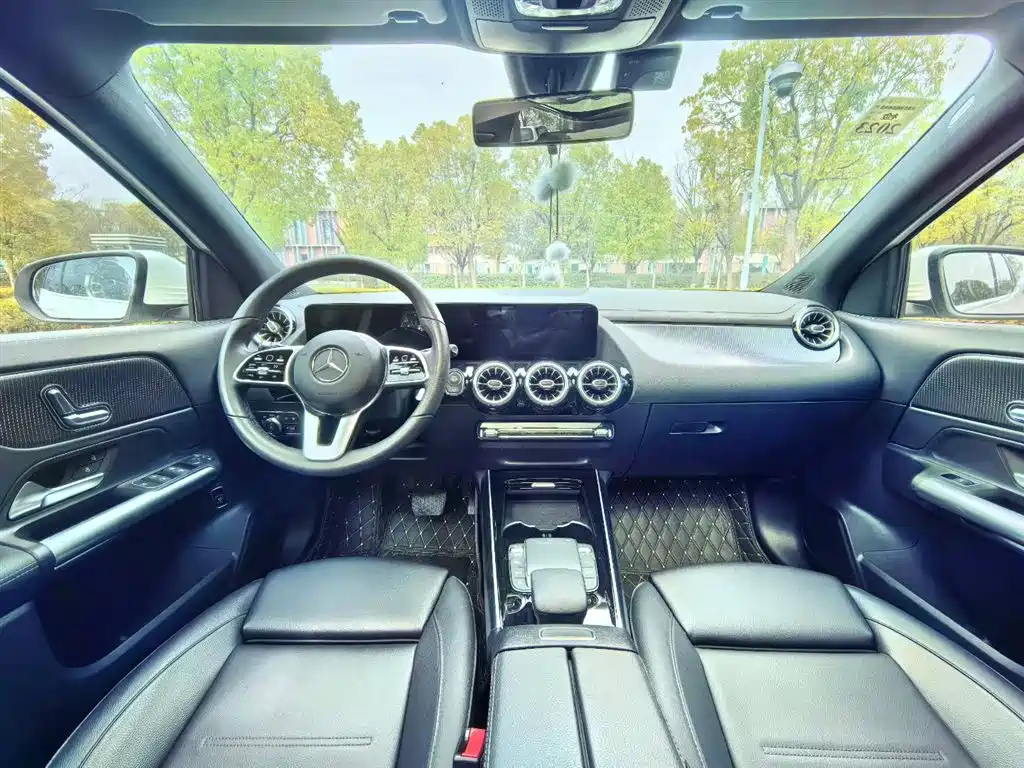Mercedes-Benz GLA 2020 GLA 200 купить на сайте DeffCars