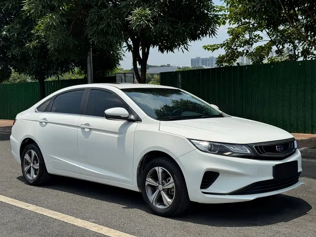Emgrand GL 2018款 1.8L DCT精英智联型 купить на сайте DeffCars