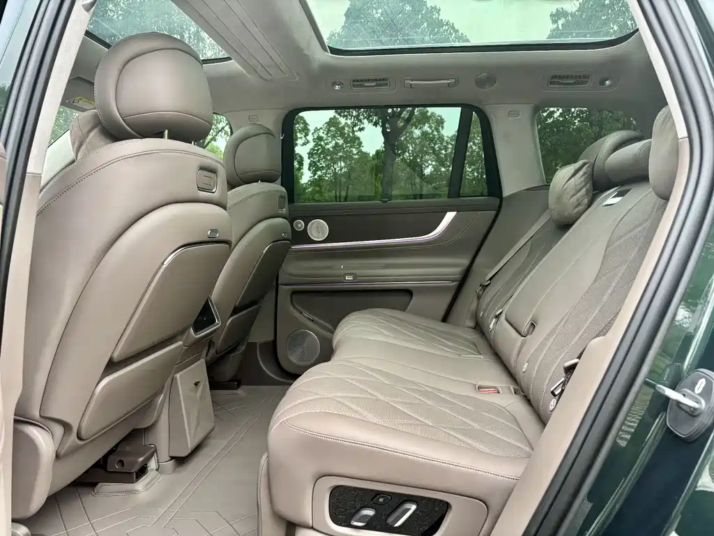 Aito M9 2025 Extended Range Ultra 52kWh 5-seater 192-wire LiDAR) купить на сайте DeffCars