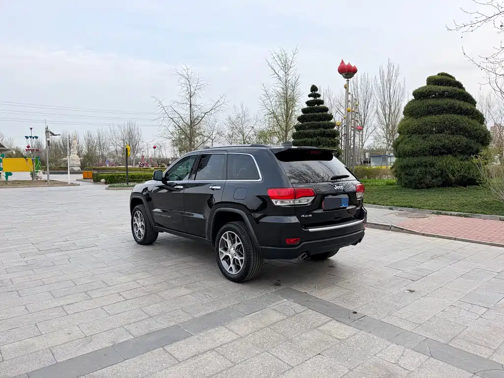Grand Cherokee imported 2020 3.6L Elite Navigation Edition купить на сайте DeffCars