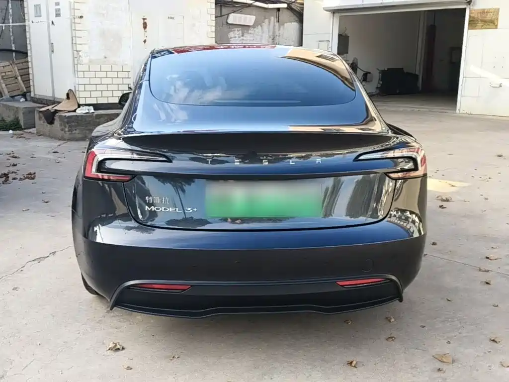 Model 3 2023 long-range all-wheel drive version купить на сайте DeffCars