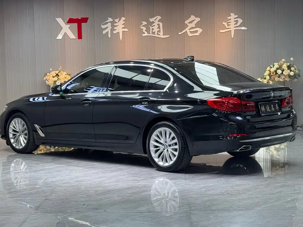 BMW 5 Series 2020 525Li Luxury Package купить на сайте DeffCars