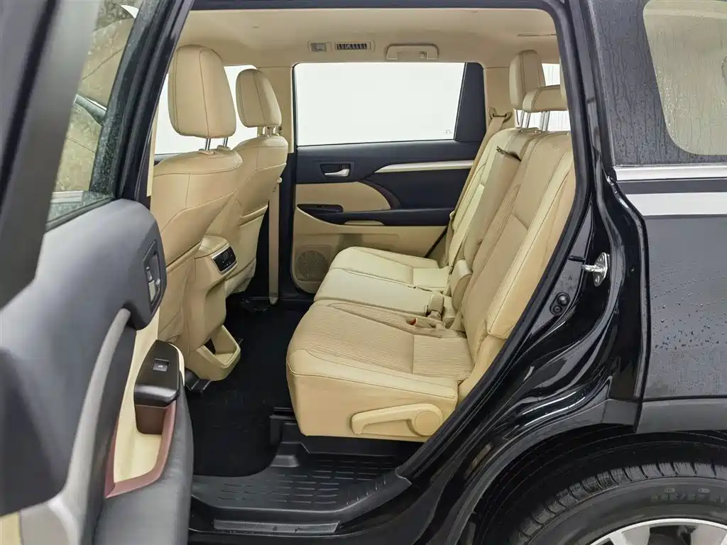 Highlander 2017 2.0T two-wheel drive elite version 5 seats купить на сайте DeffCars