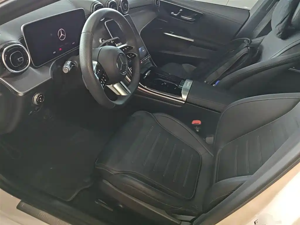 Mercedes-Benz C-Class 2024 facelift C 200 L sports version купить на сайте DeffCars