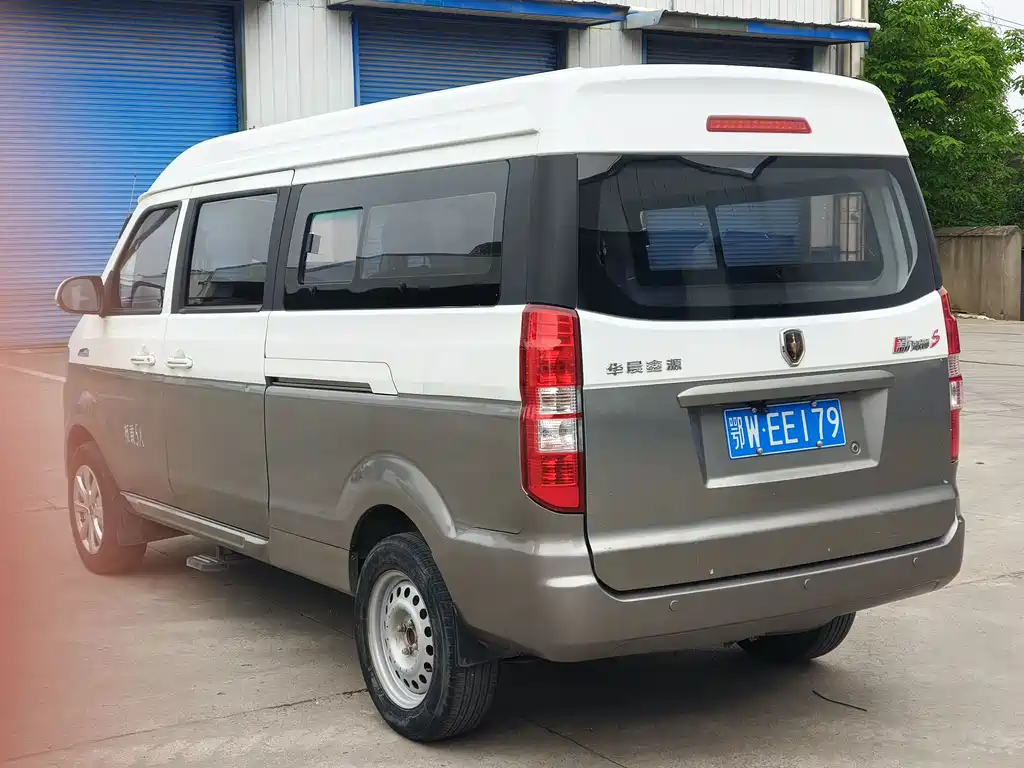 New Hiace S 2021 1.5L Fortune Central Air Conditioning Version Bus National VI SWC15M купить на сайте DeffCars
