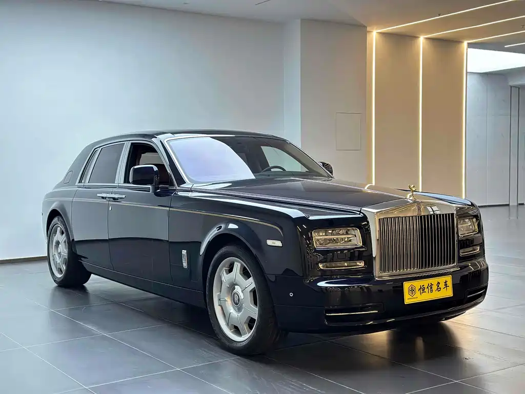 Phantom 2013 6.7L Standard Edition купить на сайте DeffCars