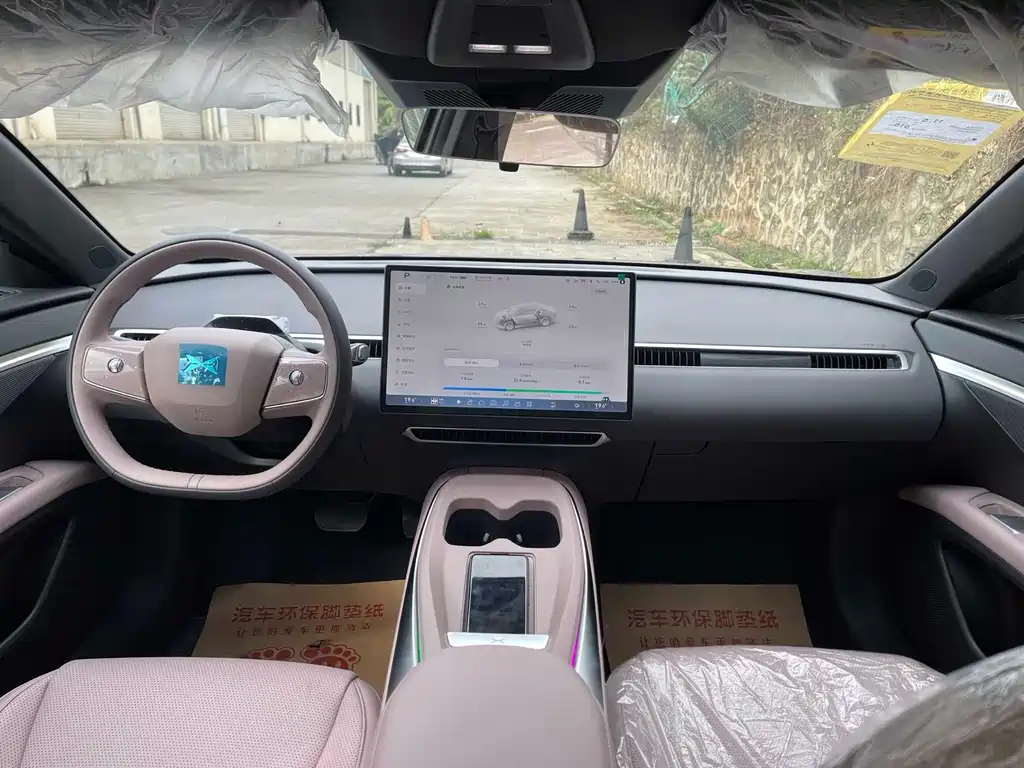 Xpeng MONA M03 2025 model 515 long battery life Plus купить на сайте DeffCars