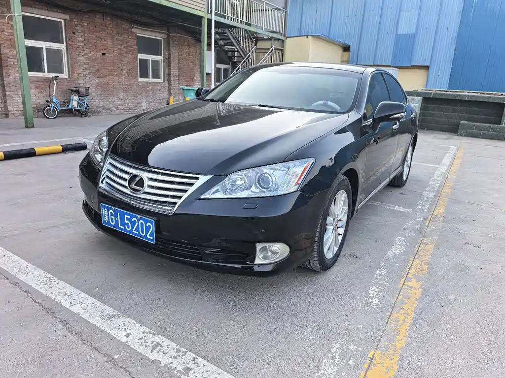 Lexus ES 2012 240 Special Limited Edition купить на сайте DeffCars