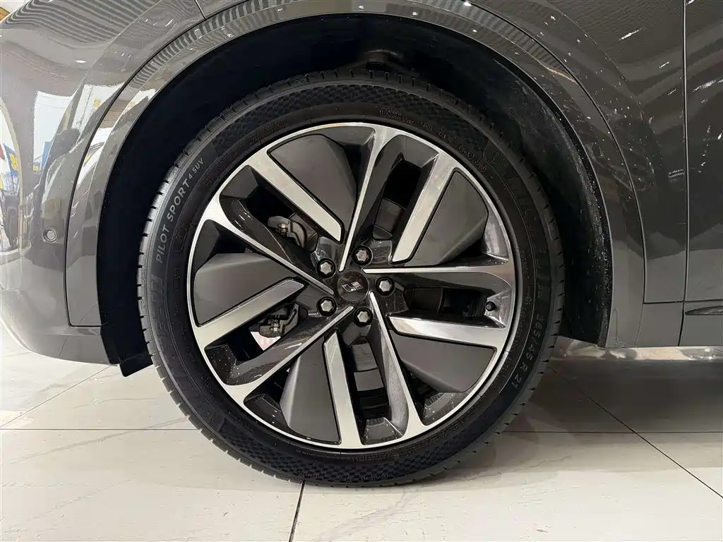 Ideal L9 2022 Max купить на сайте DeffCars