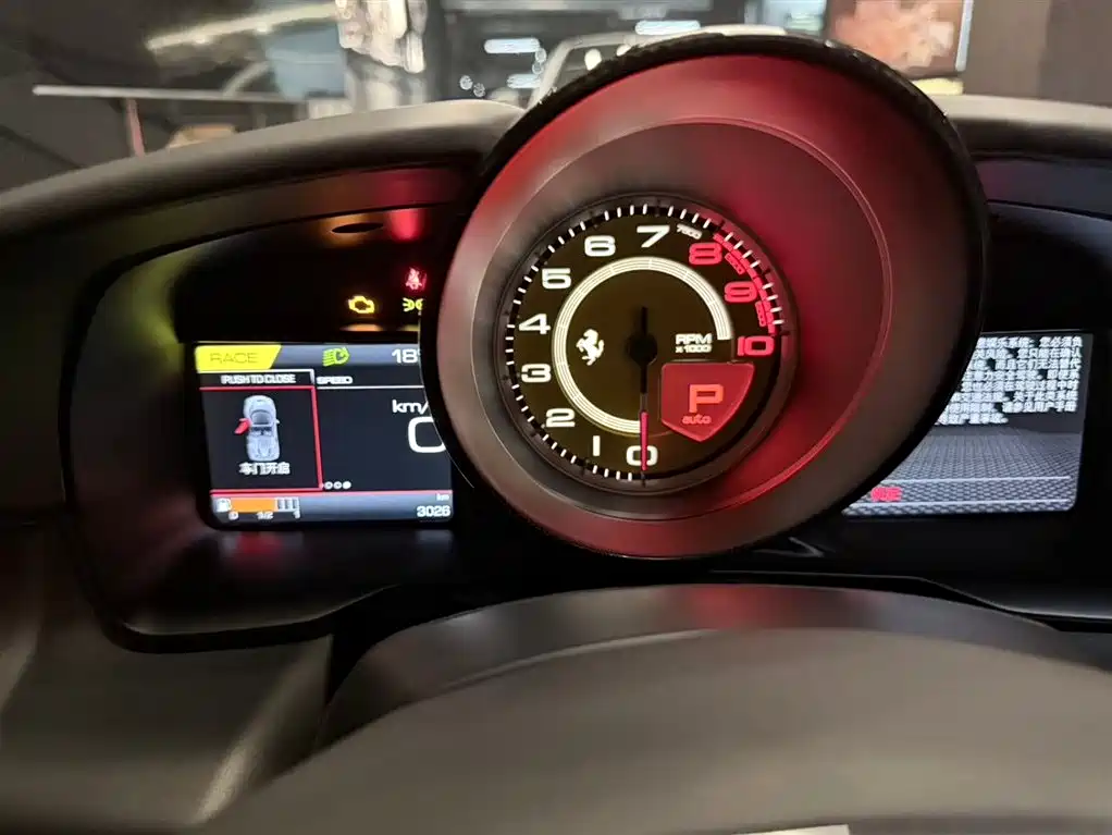 Ferrari F8 2020 Spider 3.9T V8 купить на сайте DeffCars