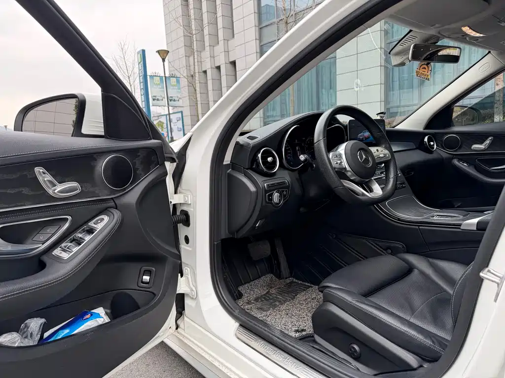 Mercedes-Benz C-Class 2020 C 200 L Fashionable Sports Edition купить на сайте DeffCars