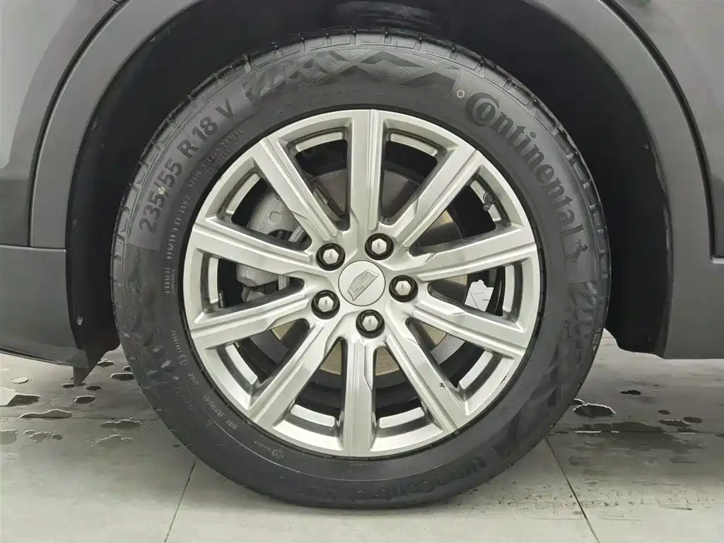 Cadillac XT4 2023 28T two-wheel drive luxury model купить на сайте DeffCars