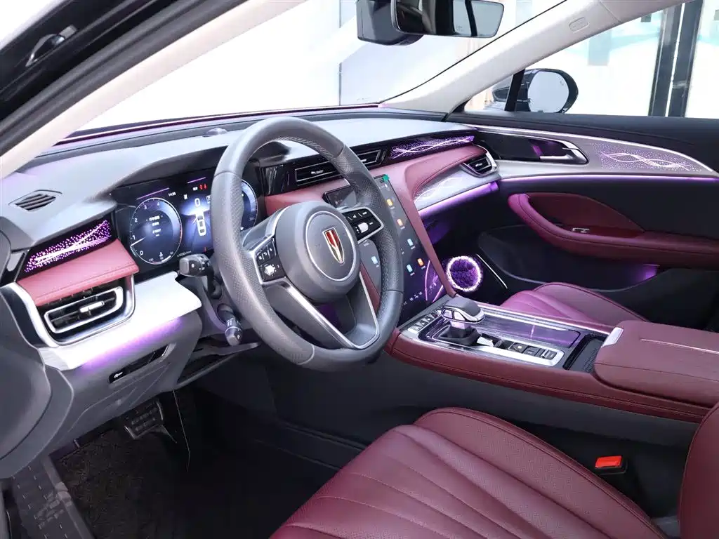 Hongqi H5 2024 2.0T Automatic Zhilianqichang Edition купить на сайте DeffCars