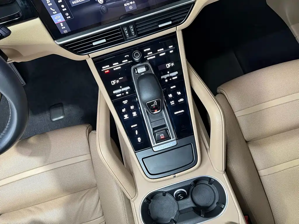 Cayenne 2019 3.0T купить на сайте DeffCars