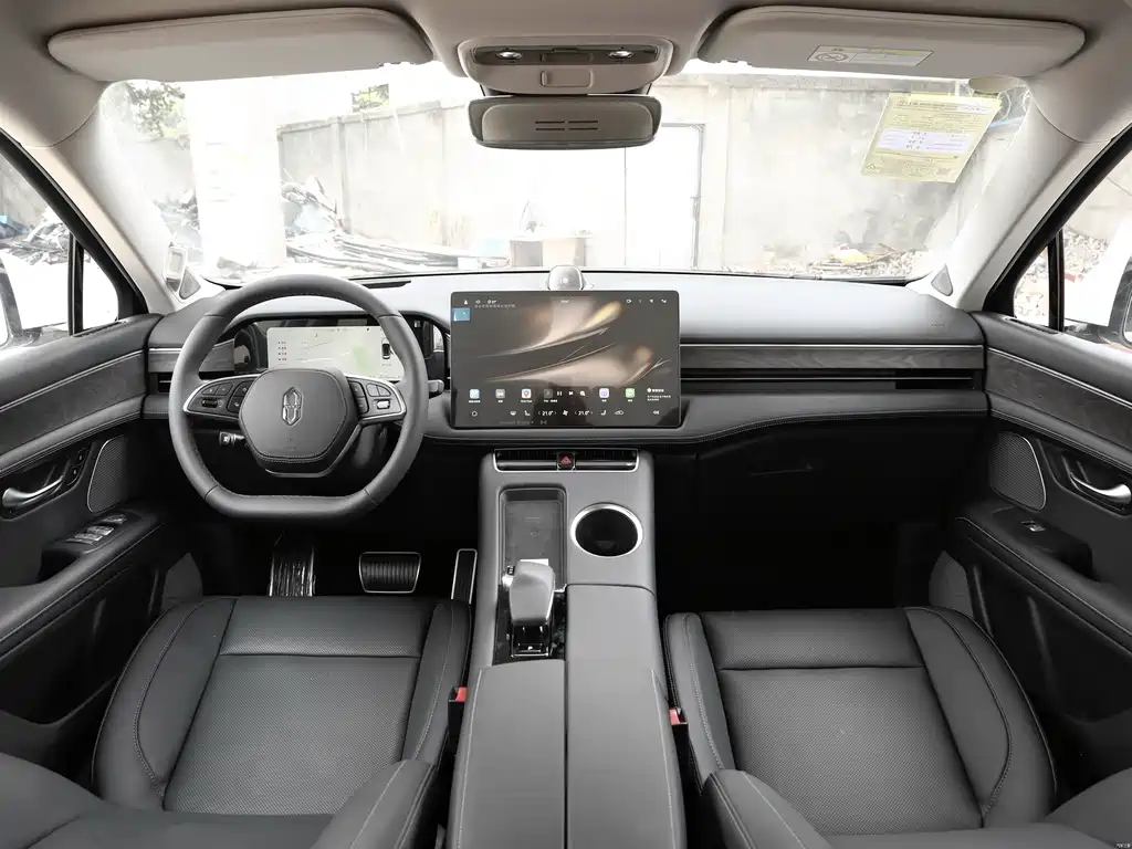 Wenjie M5 2022 extended range four-wheel drive ultimate version купить на сайте DeffCars