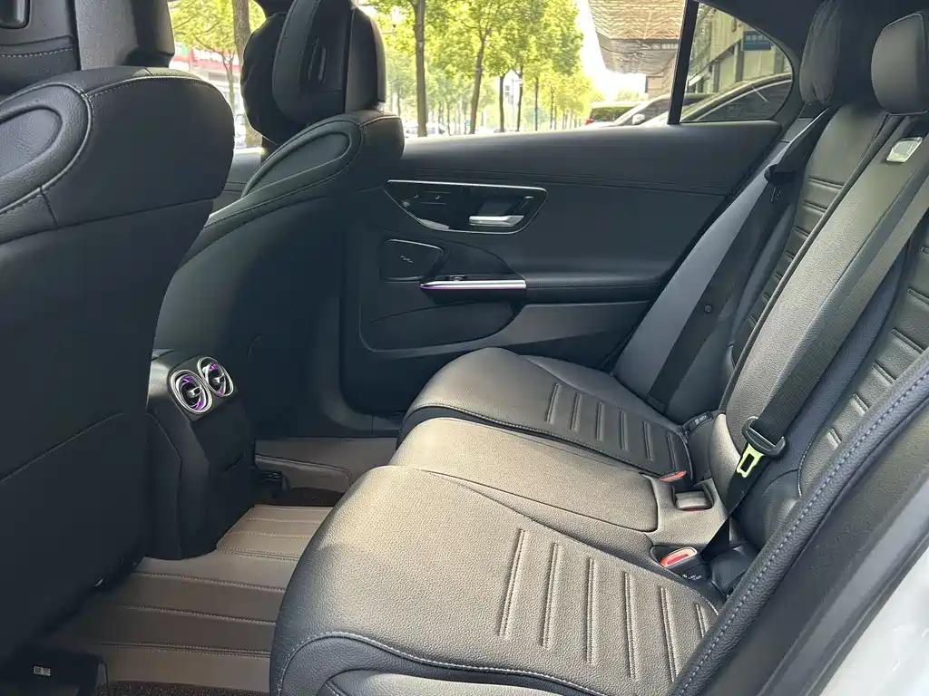 Mercedes-Benz C-Class 2024 facelift C 260 L sports version купить на сайте DeffCars