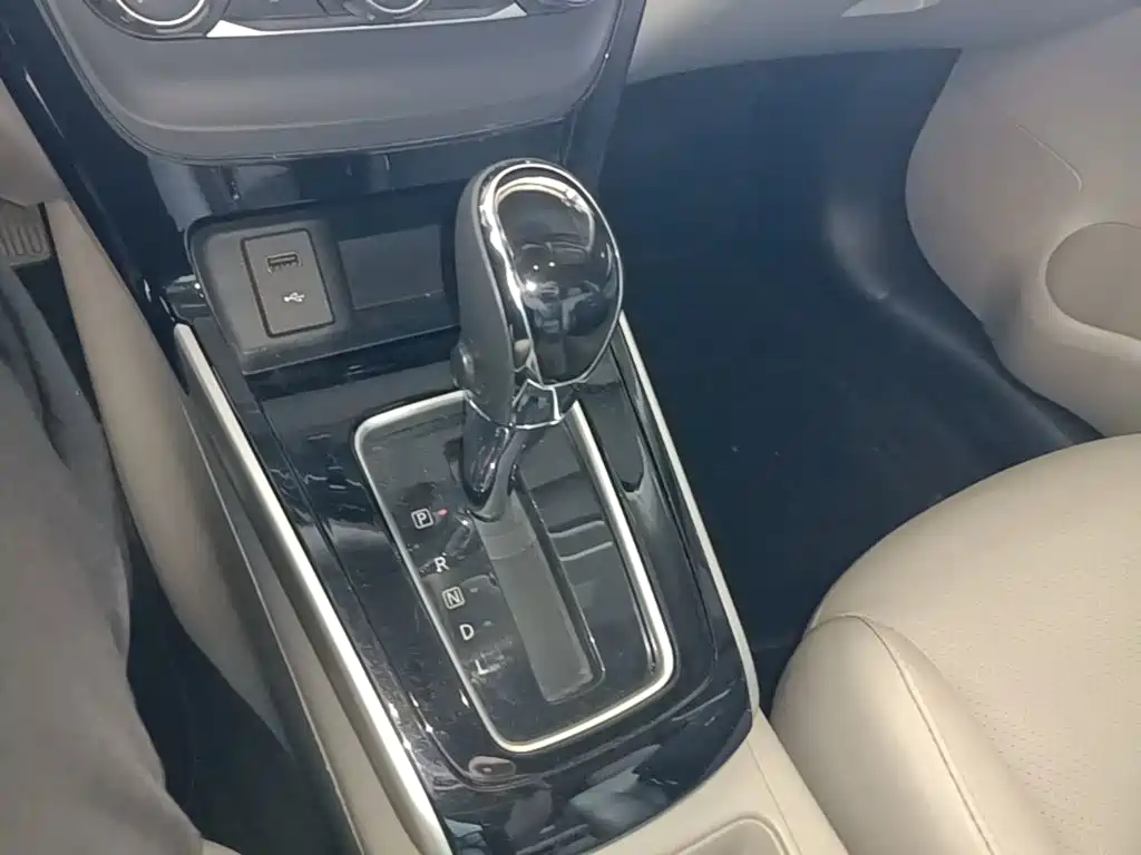Sylphy 2019 1.6XV CVT Intelligent Premium Edition National VI купить на сайте DeffCars