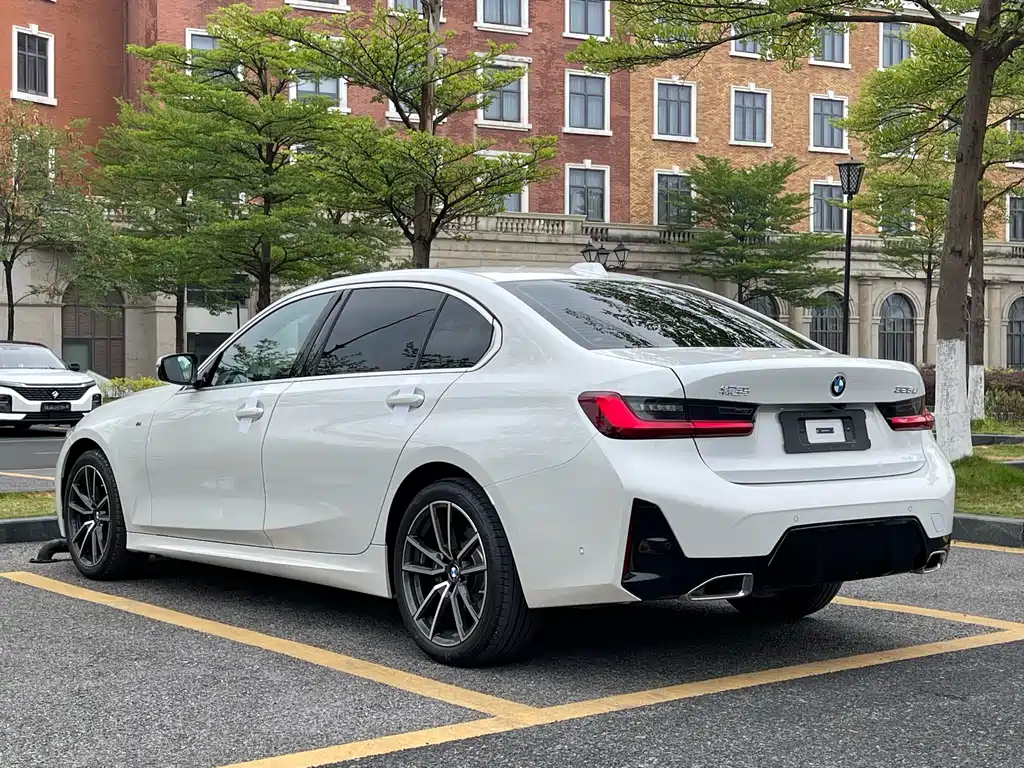 BMW 3 Series 2025 325Li M Sports Package купить на сайте DeffCars