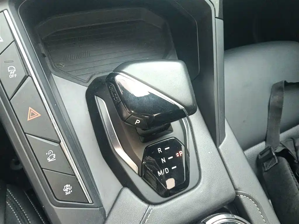 Lynk & Co 06 2020 1.5T Jin Pro купить на сайте DeffCars