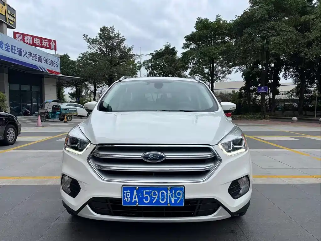 Escape 2018 EcoBoost 180 two-wheel drive platinum airfoil купить на сайте DeffCars