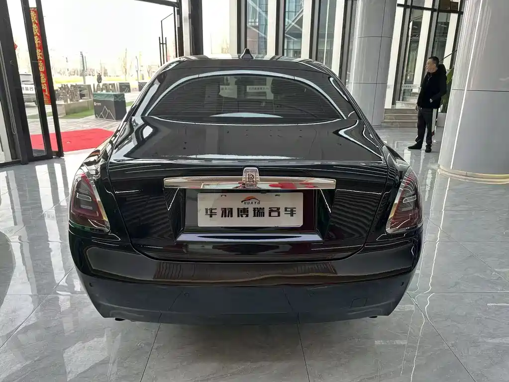 Ghost 2021 6.7T standard wheelbase version купить на сайте DeffCars