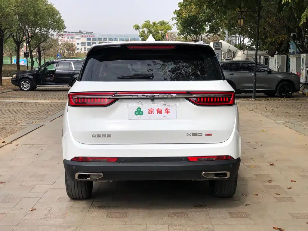 Jietu X90 PRO 2024 2.0T DCT Deluxe Edition 5 seats купить на сайте DeffCars