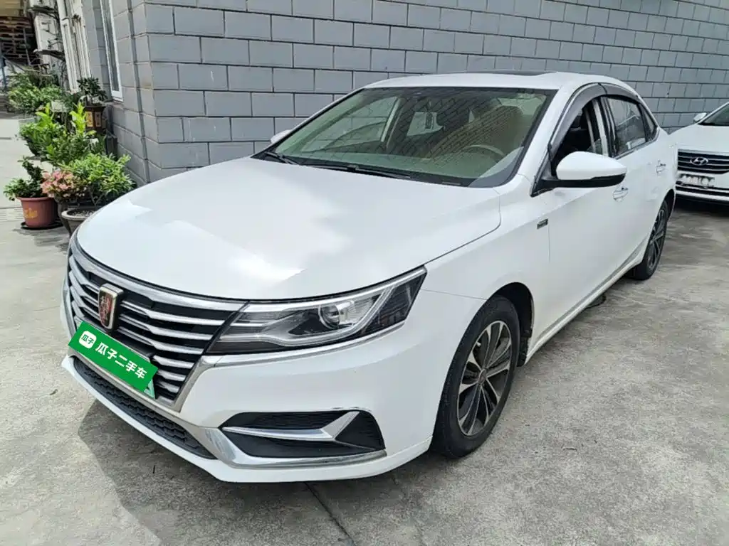 Roewe i6 New Energy 2019 PLUS 50T Internet Honor Ultimate Edition купить на сайте DeffCars