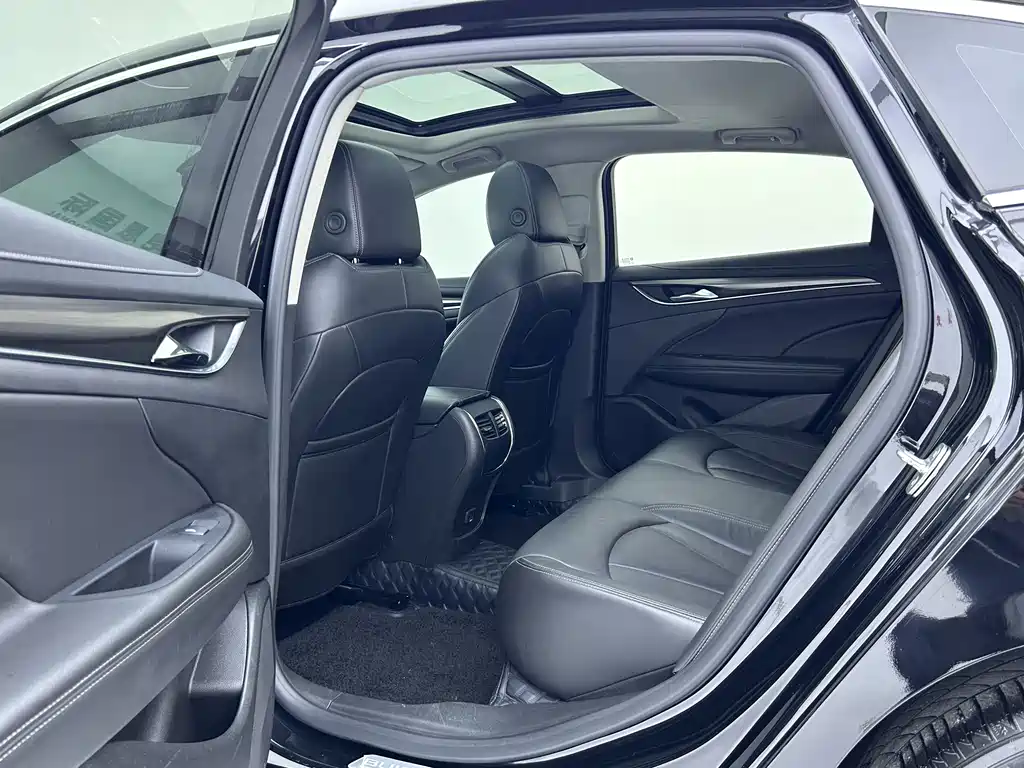 LaCrosse 2022 652T luxury model купить на сайте DeffCars