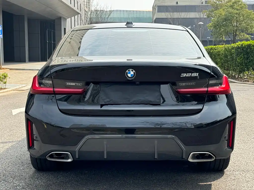 BMW 3 Series 2023 325Li M Sports Package купить на сайте DeffCars