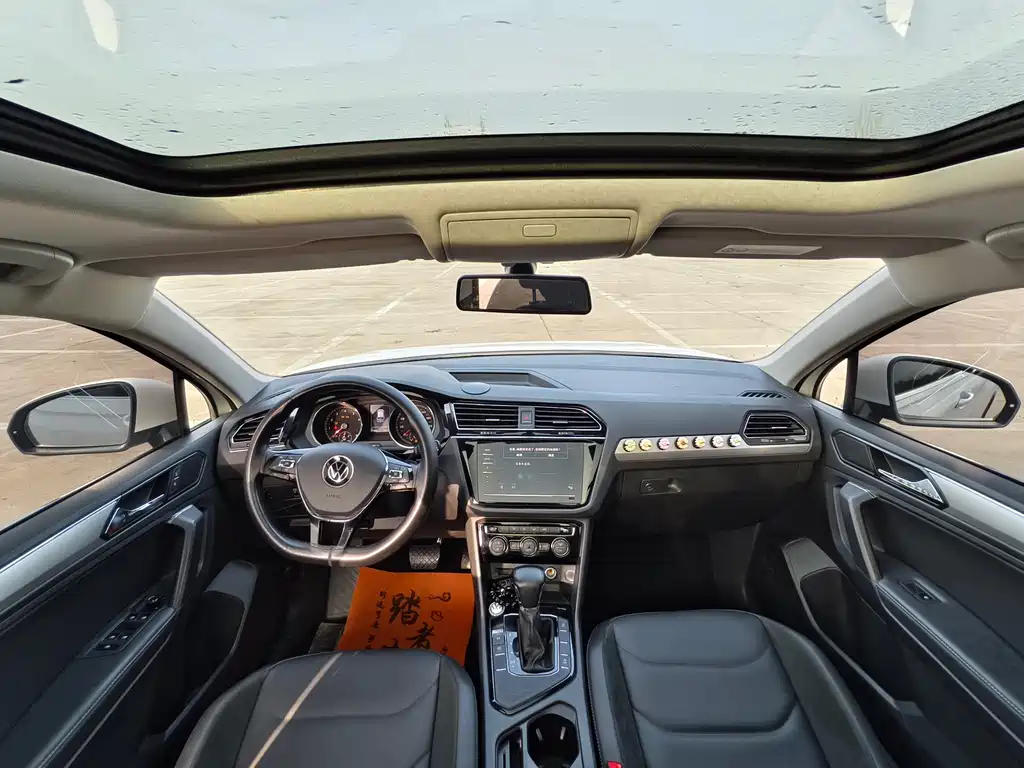 Tiguan L 2021 330TSI automatic two-wheel drive smart version купить на сайте DeffCars